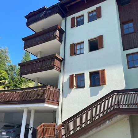 2 Bedroom In Out *